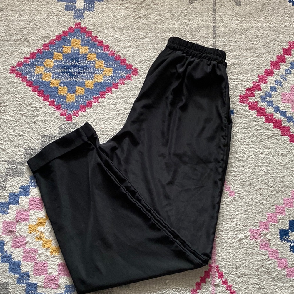 Olive & Oak silky pants